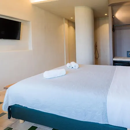 Ag Town Apartment Megali Ammos (Mykonos)