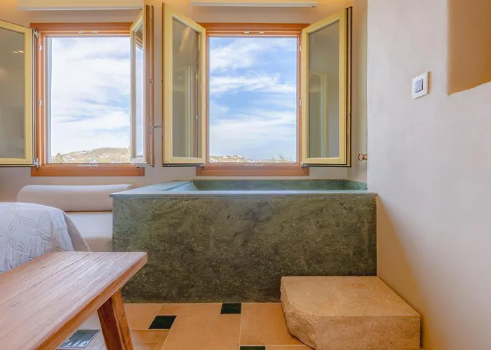 Ag Town * Megali Ammos (Mykonos)